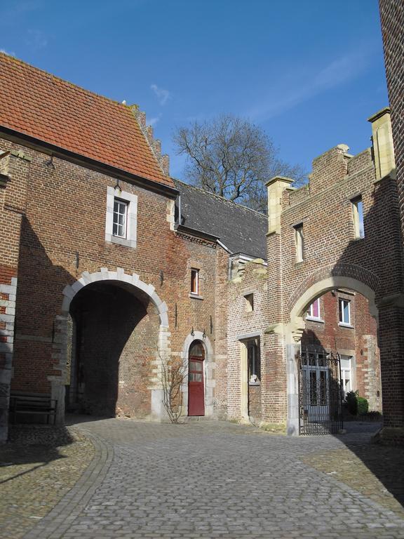 Appartement Kasteel Nieuwenhoven à Saint-Trond Extérieur photo
